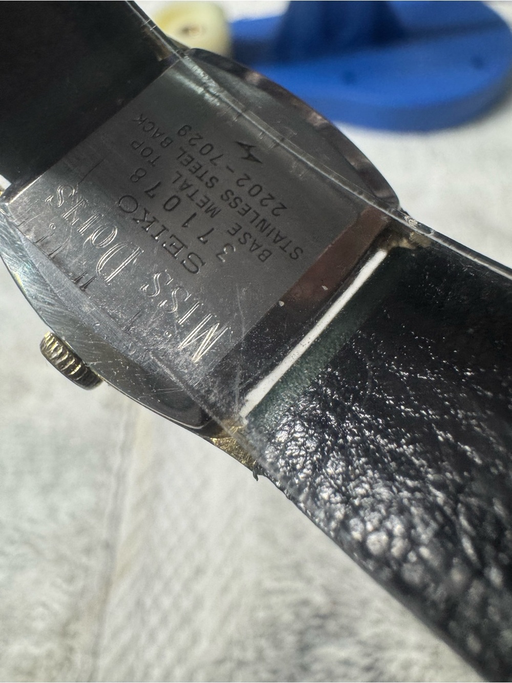 Seiko Gold-Tone Analog Watch with Green and Red Stripe Strap - Picture 8 of 8